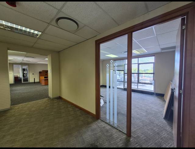 609M² OFFICE TO LET IN ILLOVO